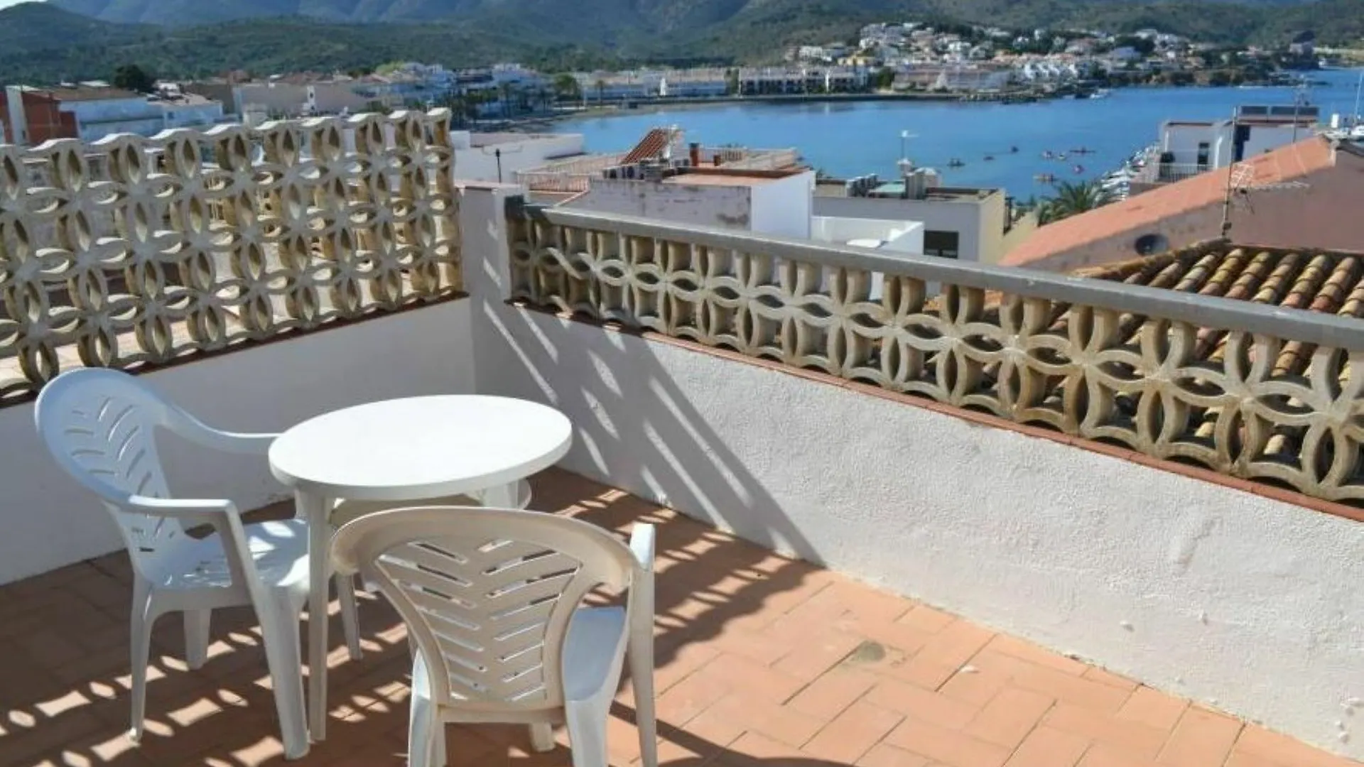 Apartment In Llanca - 103553 By Mo Rentals 0*,
