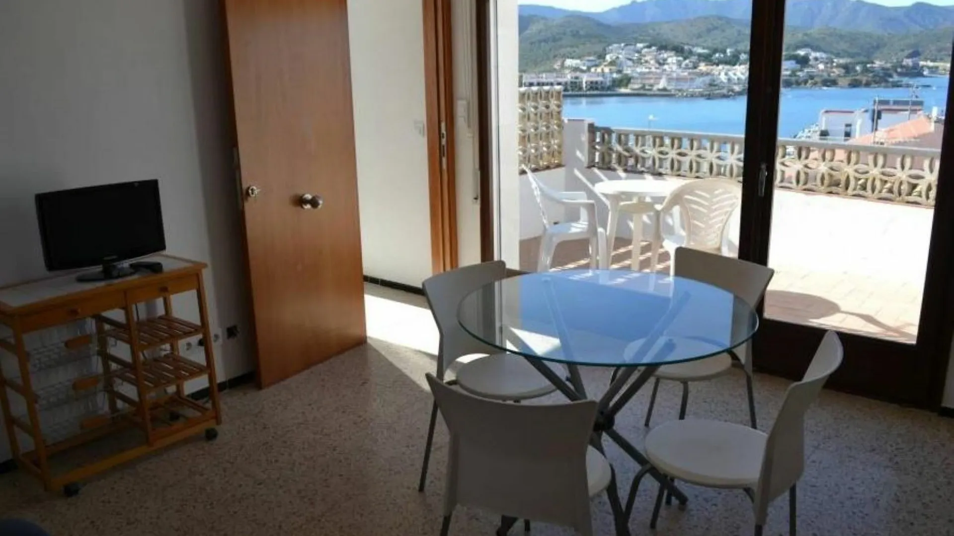 Apartment In Llanca - 103553 By Mo Rentals 0*,  Hiszpania